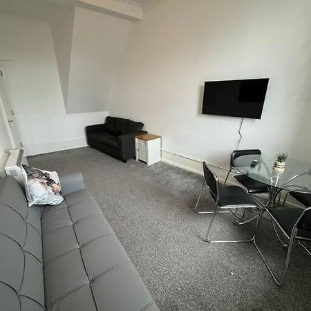 City Center Gem- Flat For 6 In Sheffield Gs404 외부 사진