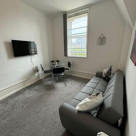 City Center Gem- Flat For 6 In Sheffield Gs404 외부 사진
